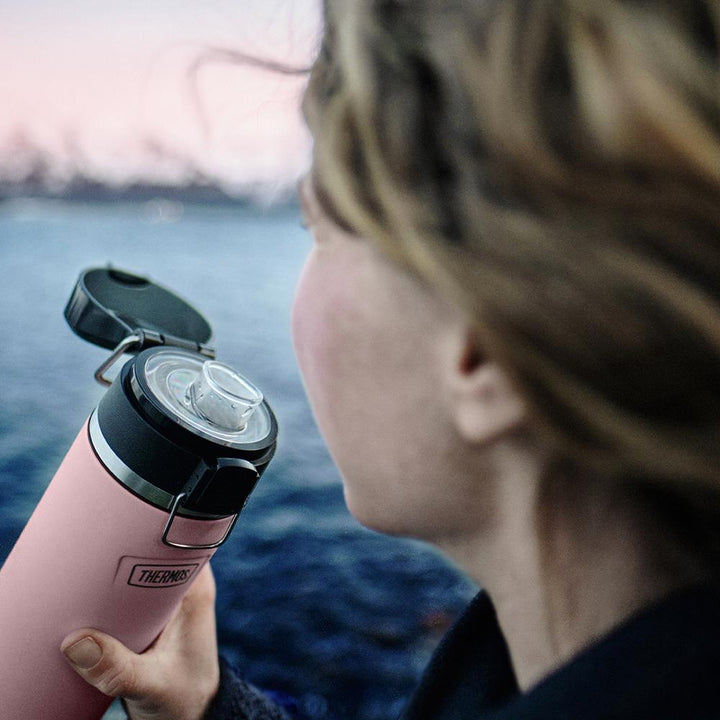 Thermos 24 ounce stainless steel water bottle with spout