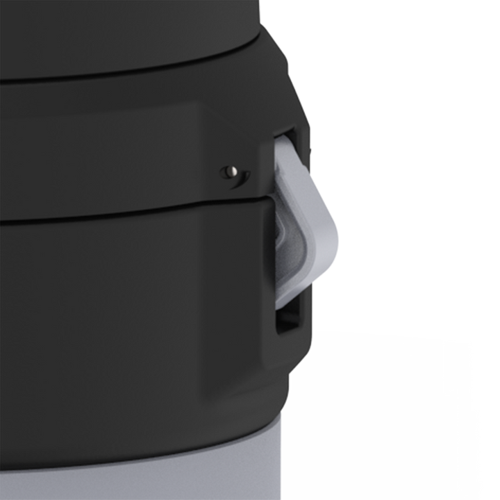 Thermos 64 ounce insulated water bottle
